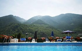 Hotel Pyrénées